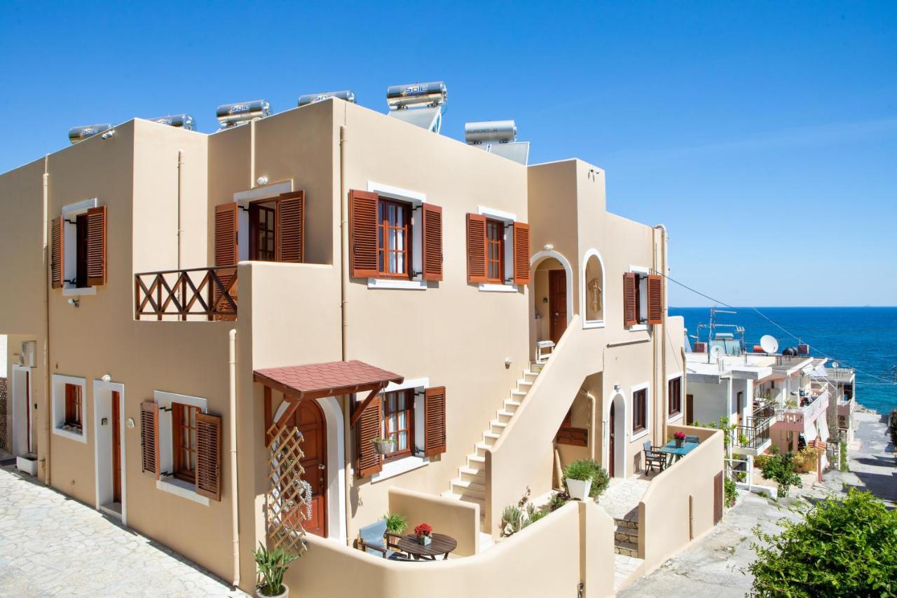 Avra Apartments 칼리베스 외부 사진