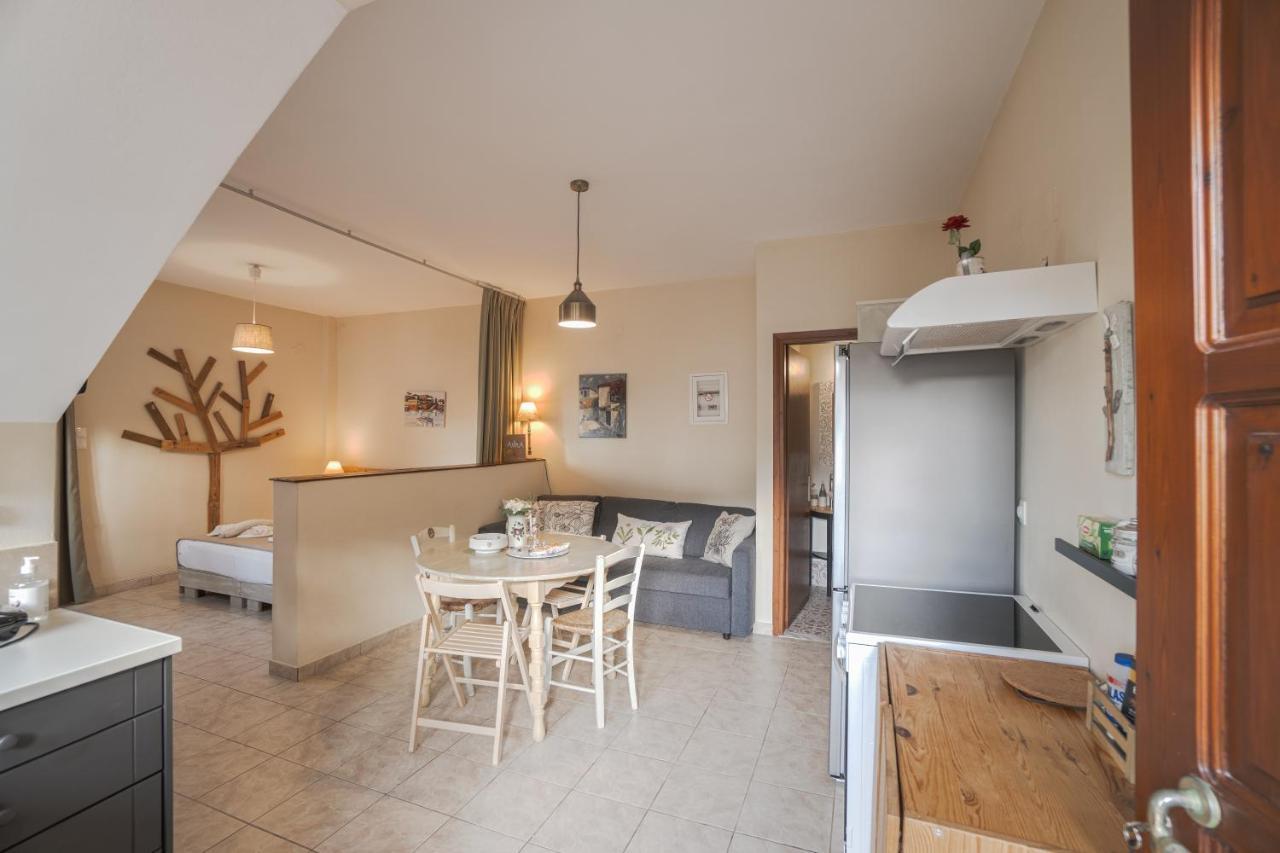 Avra Apartments 칼리베스 외부 사진